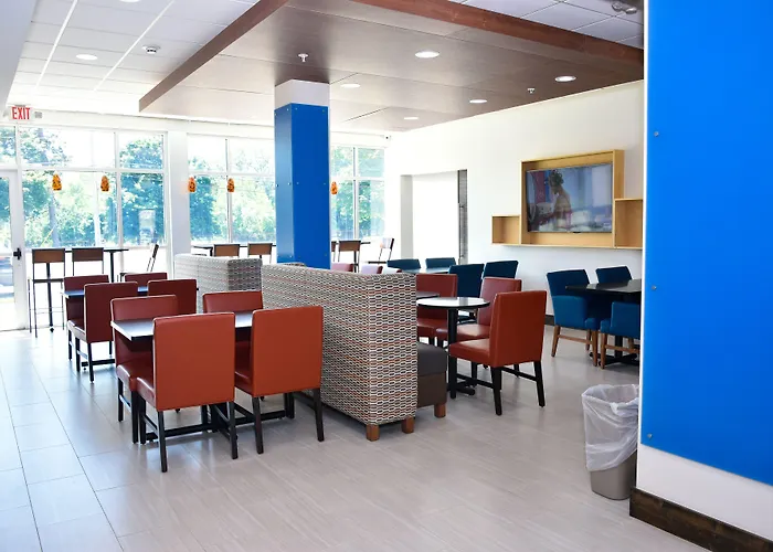 Express & - - O'hare By Ihg Hotel