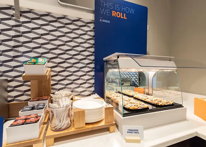 Express & - - O'hare By Ihg Hotel